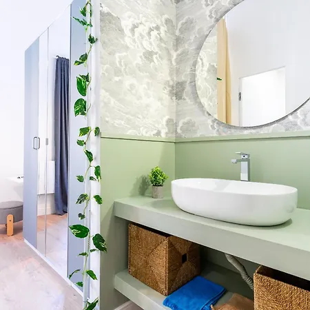 Casa Maciachini-green Suite-m3 10 Minutes To Duomo Milaan
